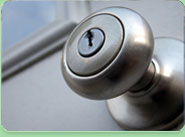 Kendal lock fitting